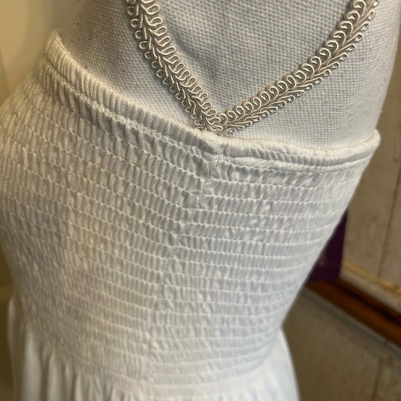 Lascana White Smocked Peplum Strapless Top - Picture 4 of 13